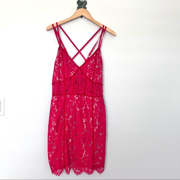 Tobi Dresses & Skirts - Tobi Red Lace Velvet Trim Dress